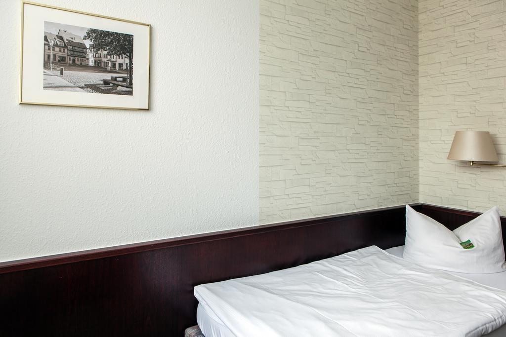 Hotel Anhalt Koethen  Exterior foto